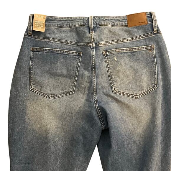 Madewell The Curvy Perfect Vintage Jeans Size 32T Distressed High Rise Straight - Picture 4 of 7